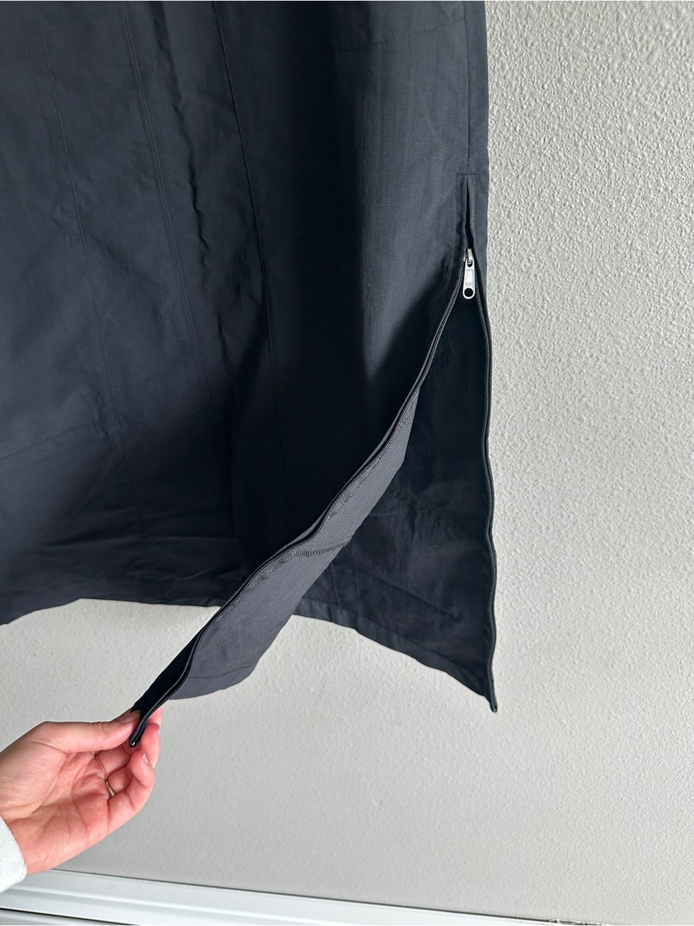 Royal Robbins Black Nylon Outdoor Midi Skirt 8 - Picture 4 of 12